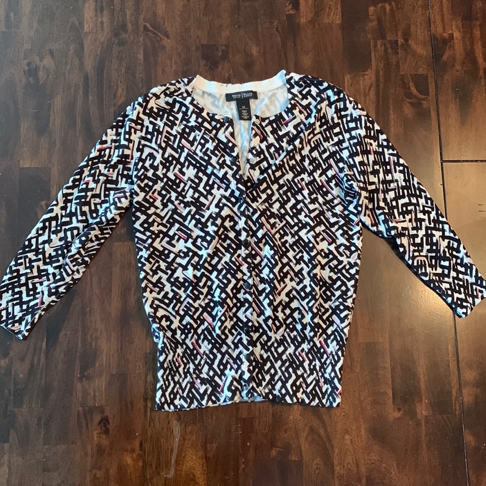 White House Black Market black and cream 3/4 sleeve patterned cardigan, XS